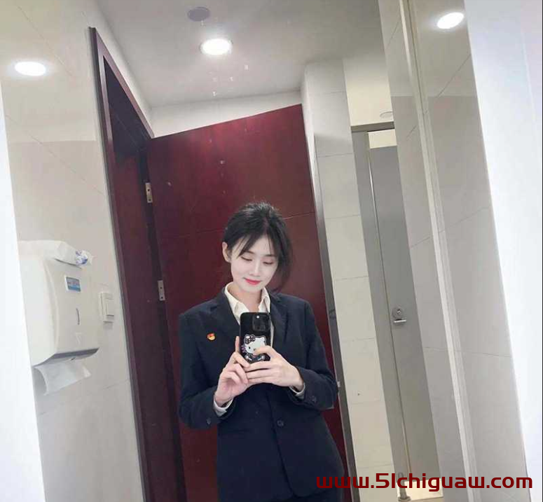 镇江分行女员工徐琳自曝:上级马林江潜规则影响