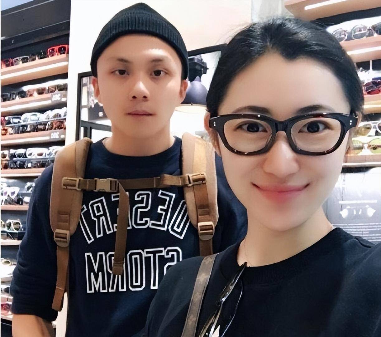 情感破裂离婚10年仍单身,今与郭京飞被热议