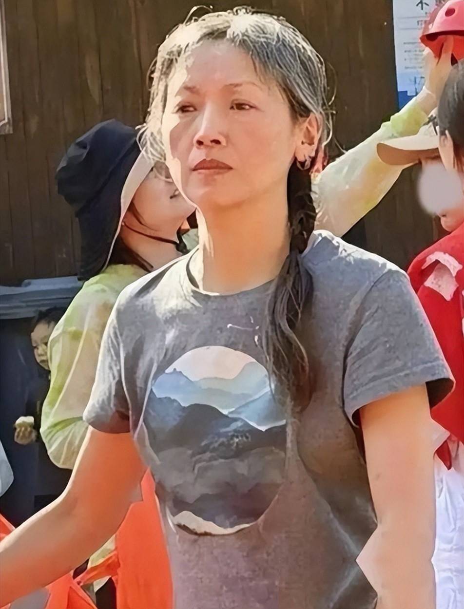 香港第一美女拒刘德华求婚,遭家暴12年
