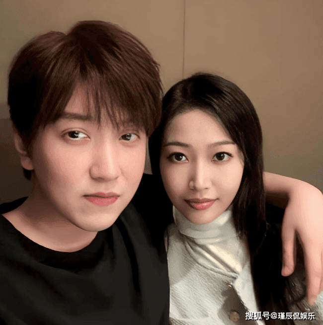 白冰被曝婚内不忠褚俊杰,520爆料前刚因税务问题禁言