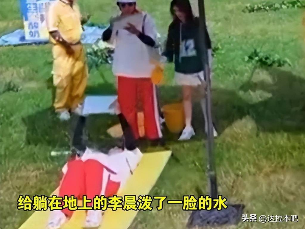 2026娱乐圈翻车潮:六位顶流跌落神坛,无人心疼