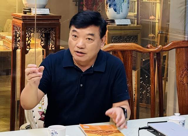 中华好蟹携手好海参亮相2024上海蟹博会